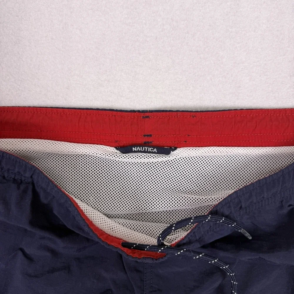 Nautica Men's Swim Trunks Size M Navy Blue‎ Red N 83 Graphic Board Shorts